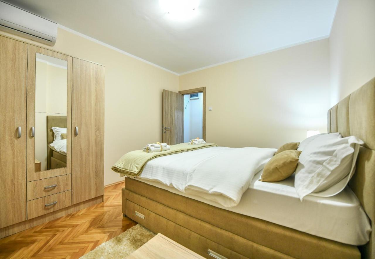 Apartman Centar 2 포드고리차 외부 사진